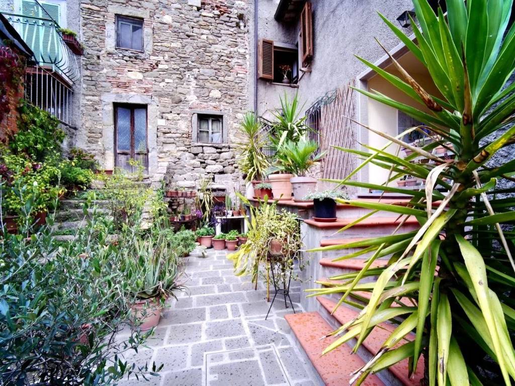 Villa a Bibbiena in Via Xx Settembre, 29 - Foto 2