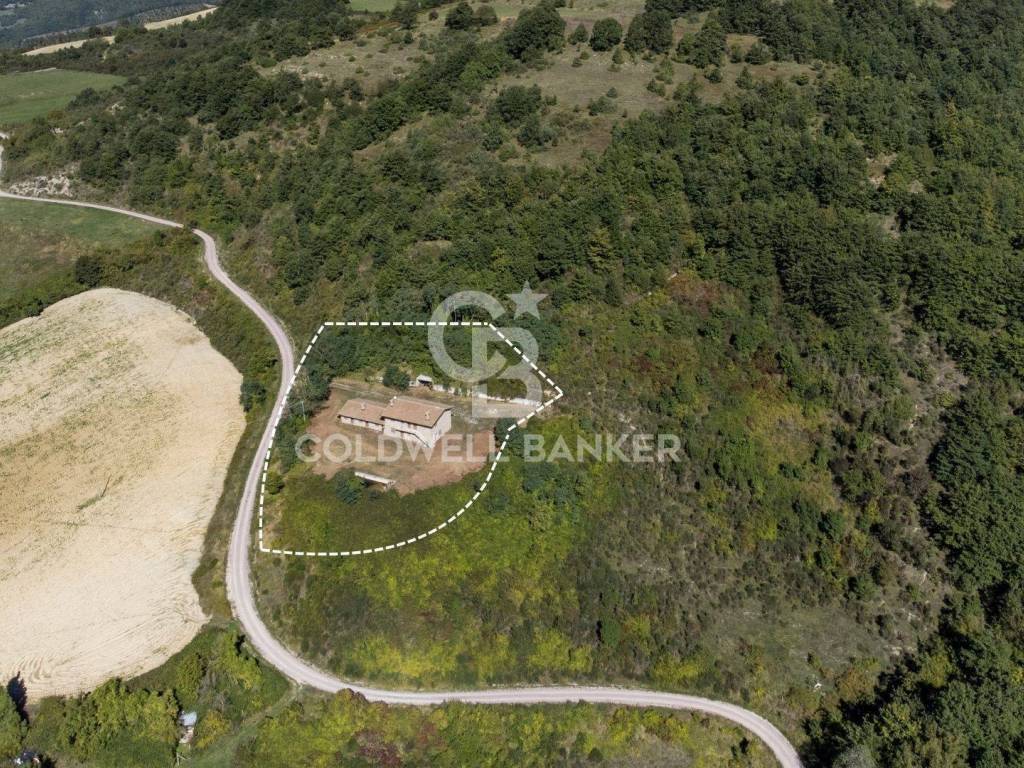Rustico / casale a Gubbio in Fraz. Petazzano - Foto 3