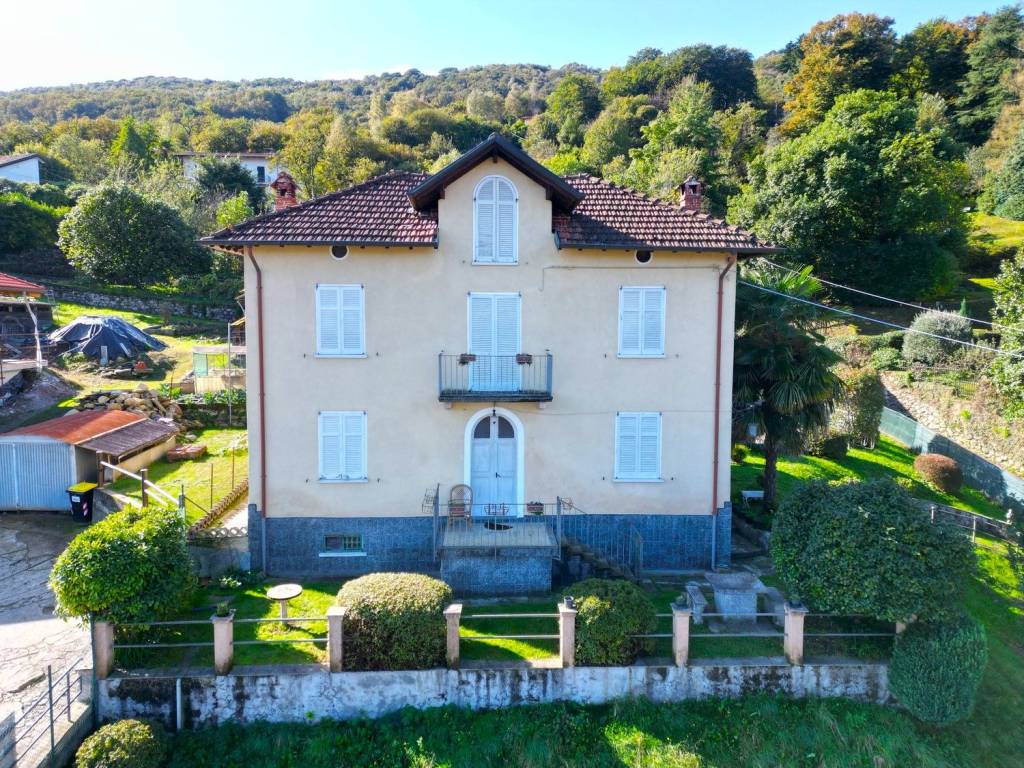 Villa a Baveno in Via Due Riviere - Foto 2
