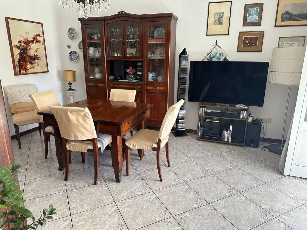 Appartamento a Piombino in Via Francesco De Sanctis - Foto 2