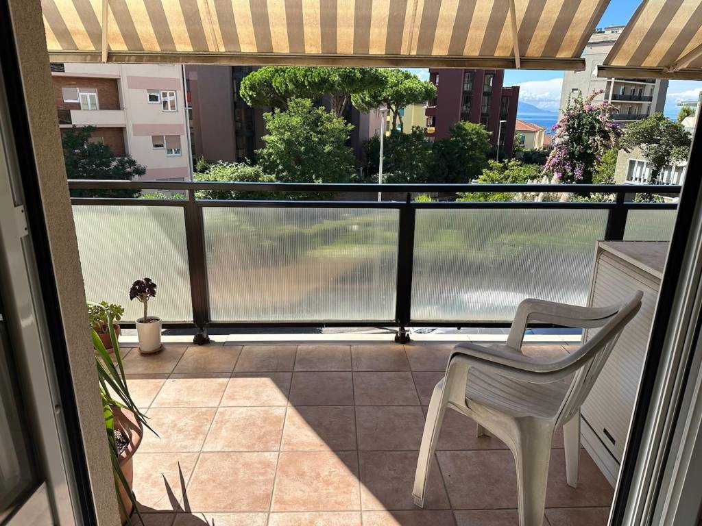 Appartamento a Piombino in Via Francesco De Sanctis - Foto 3