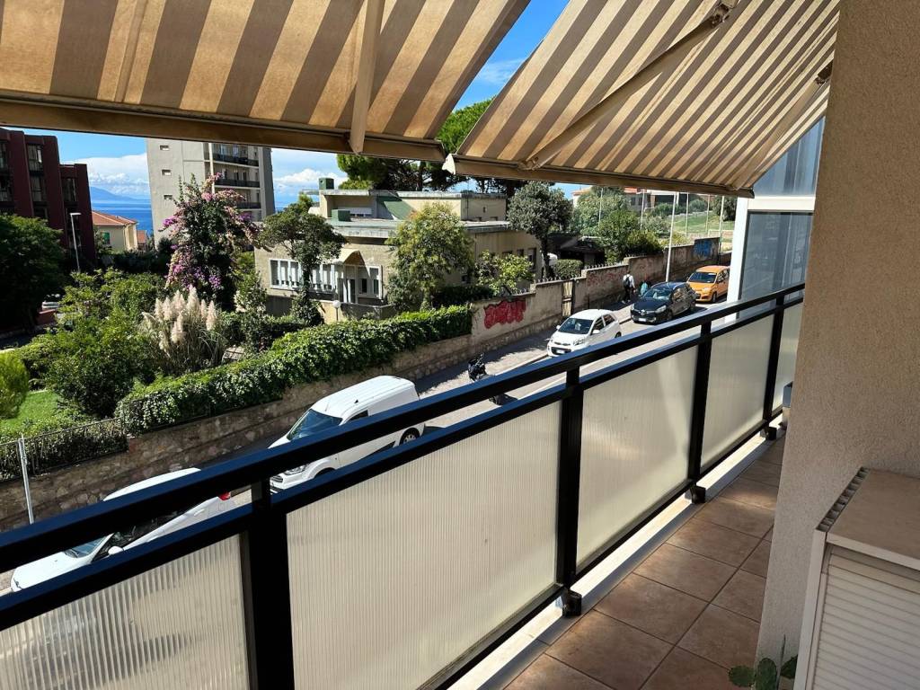 Appartamento a Piombino in Via Francesco De Sanctis - Foto 4
