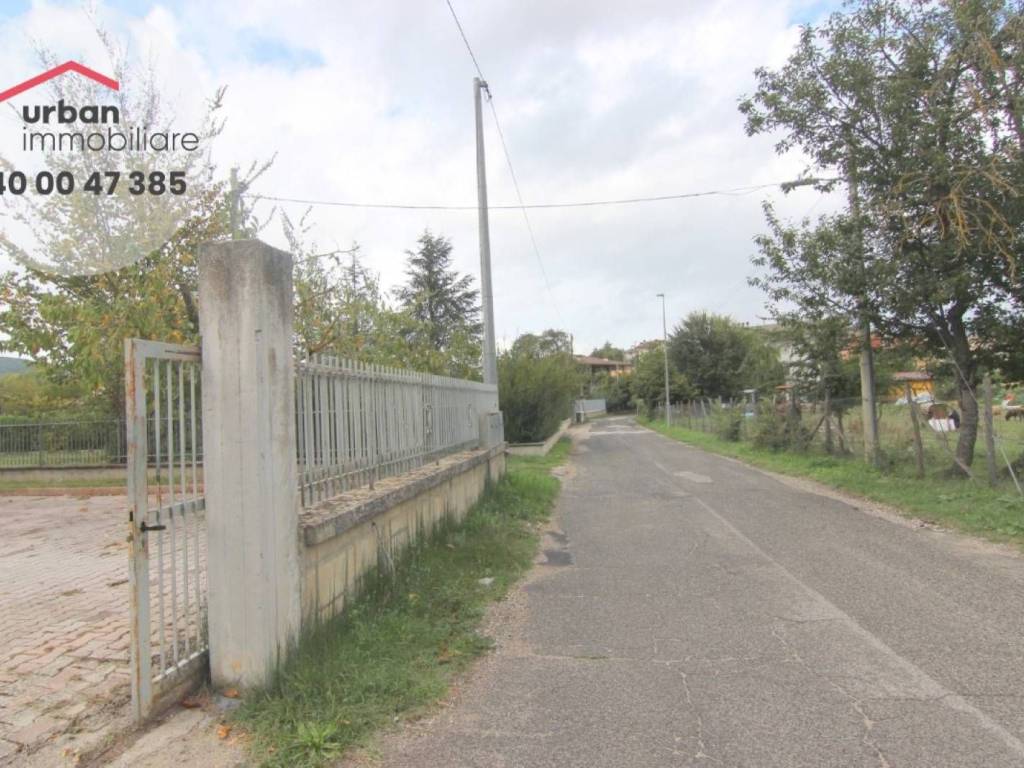 Casa indipendente a L'aquila in Via Palombaia, 36 - Foto 4