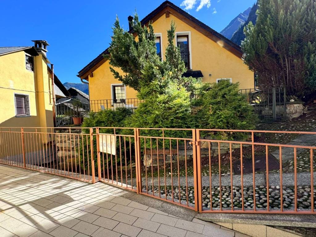 Appartamento a Antrona schieranco in Via Mottone - Foto 5