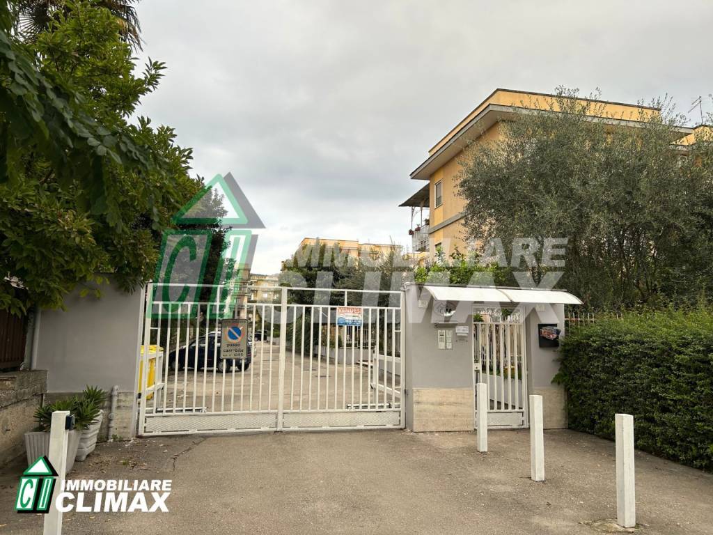 Appartamento a Caserta in Via Francesco Petrarca, 40 - Foto 2