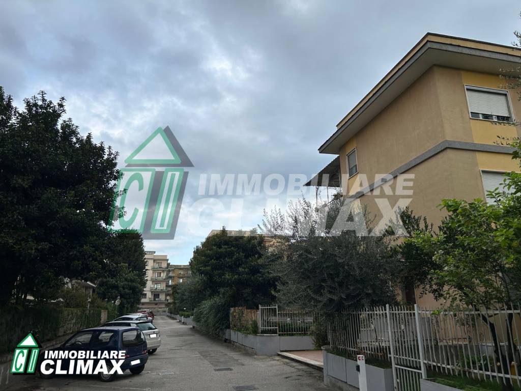 Appartamento a Caserta in Via Francesco Petrarca, 40 - Foto 3