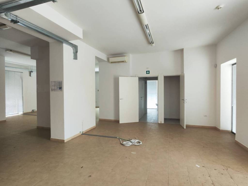 Palazzo / stabile a Bisceglie in Largo Piazza Castello, 16 - Foto 3