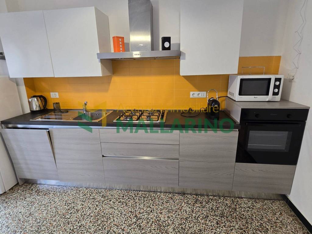 Appartamento a Finale ligure in Via dei Conti Vacca - Foto 2