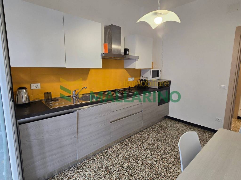 Appartamento a Finale ligure in Via dei Conti Vacca - Foto 3
