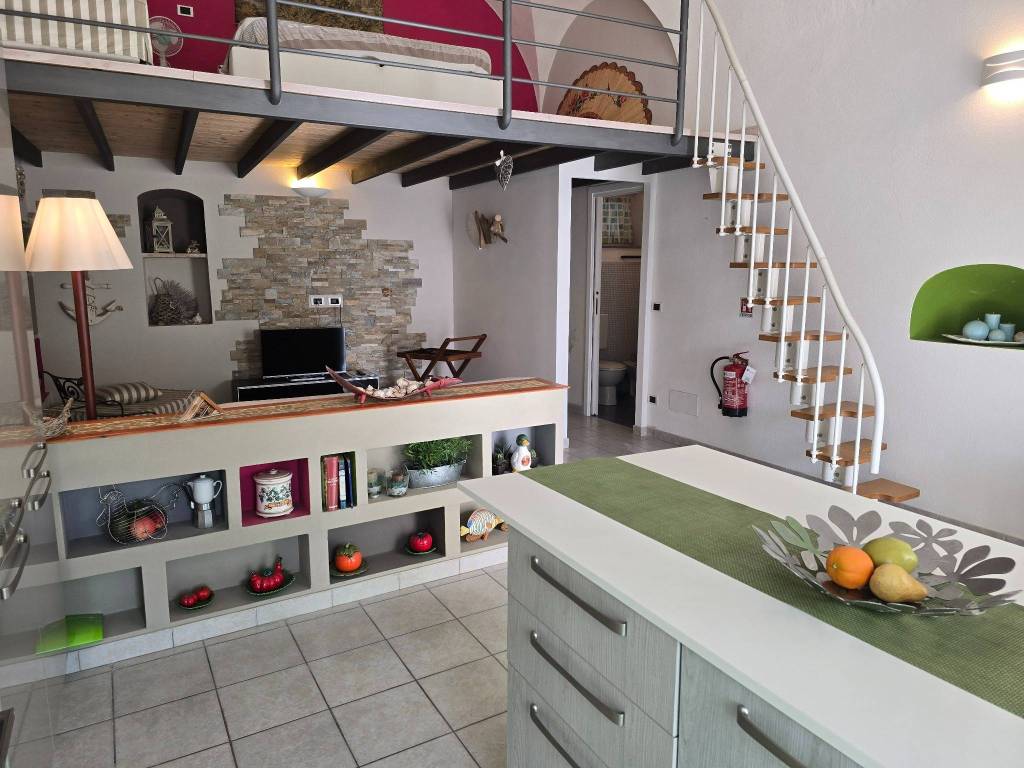 Appartamento a Finale ligure in Via dei Conti Vacca - Foto 3