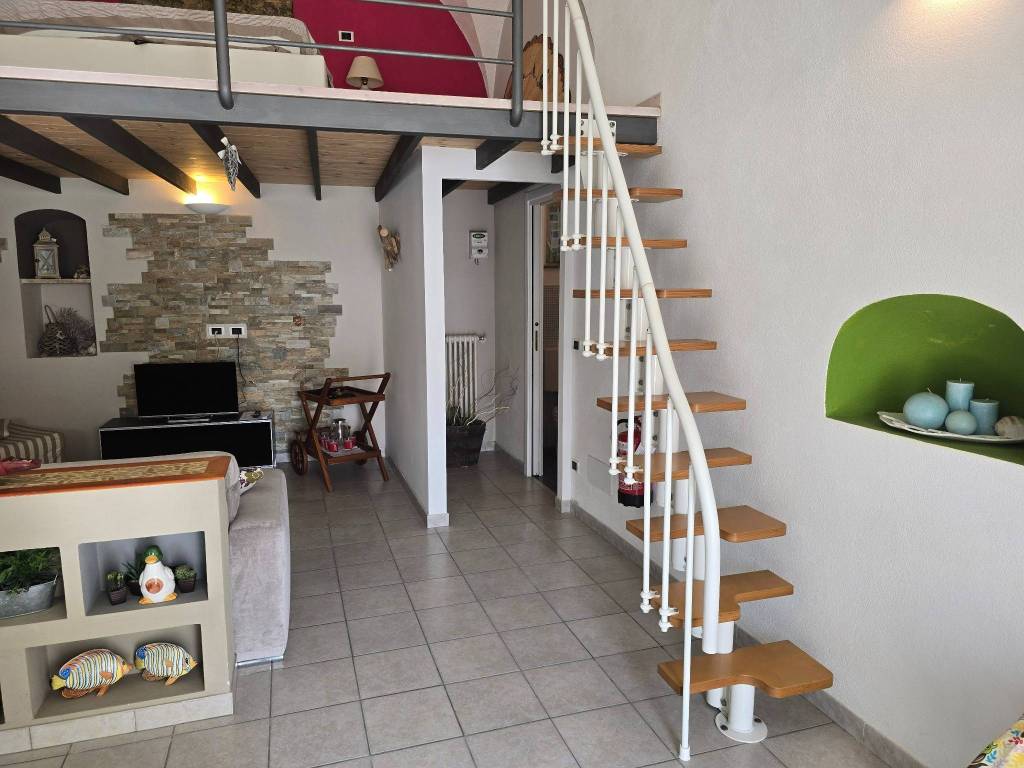Appartamento a Finale ligure in Via dei Conti Vacca - Foto 5