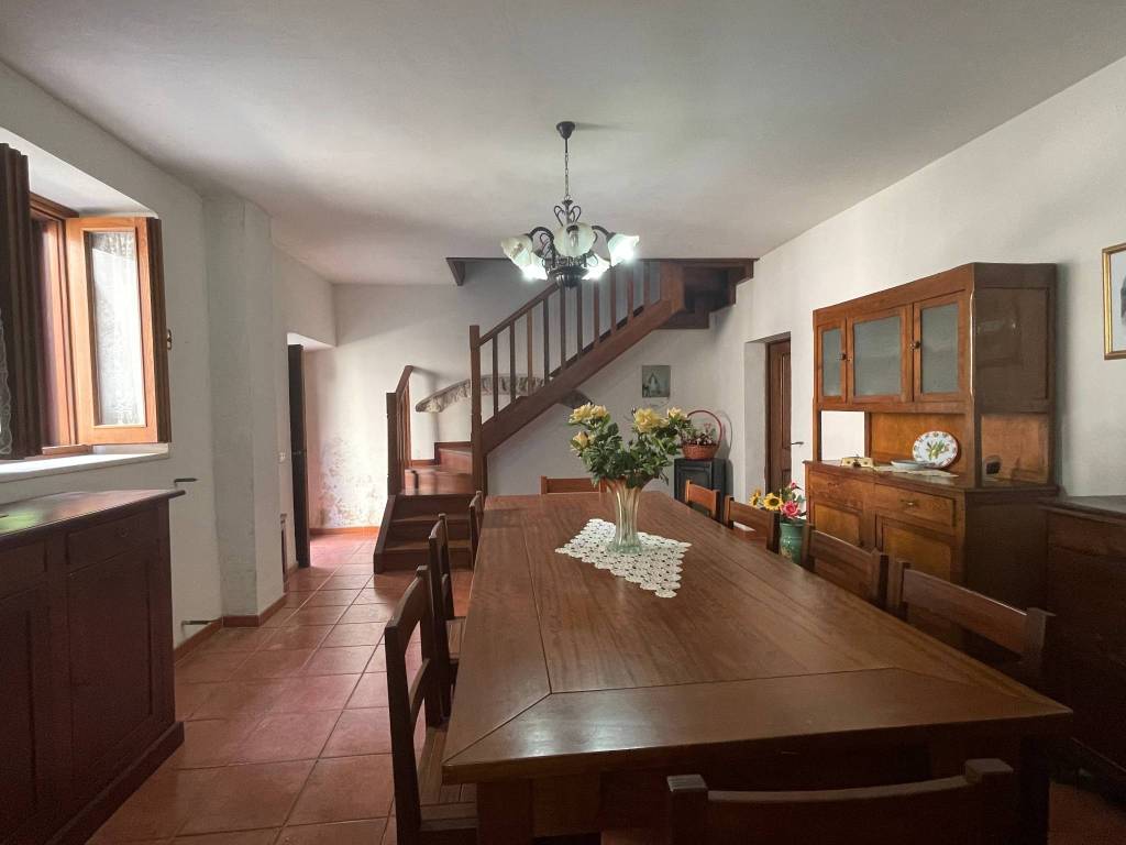 Appartamento a Sermoneta in Via Val Pagana - Foto 2