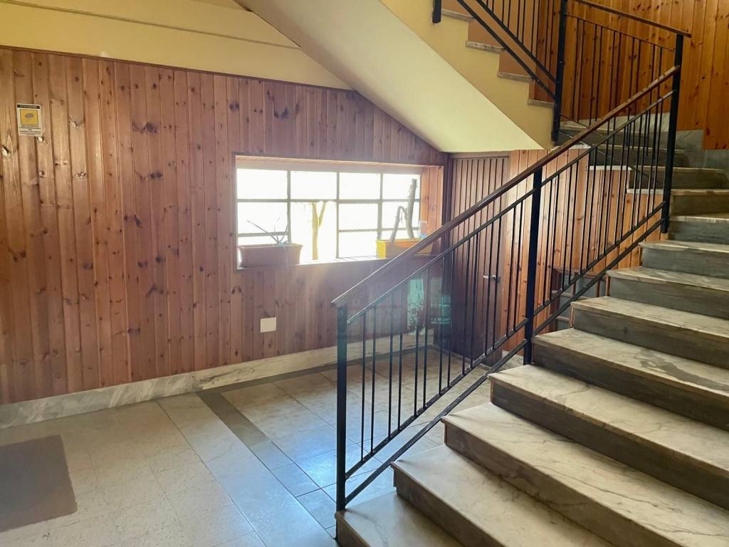 Palazzo / stabile a Reggio calabria in Via Friuli - Foto 3