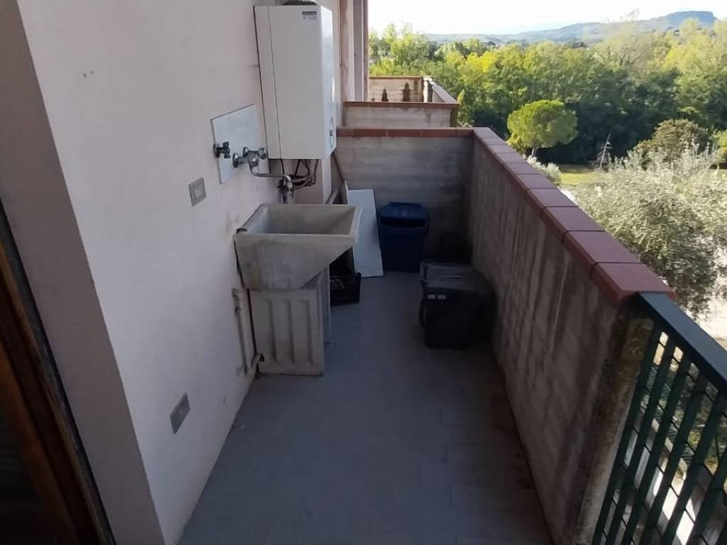 Appartamento a Maltignano in Via Dante Alighieri - Foto 4