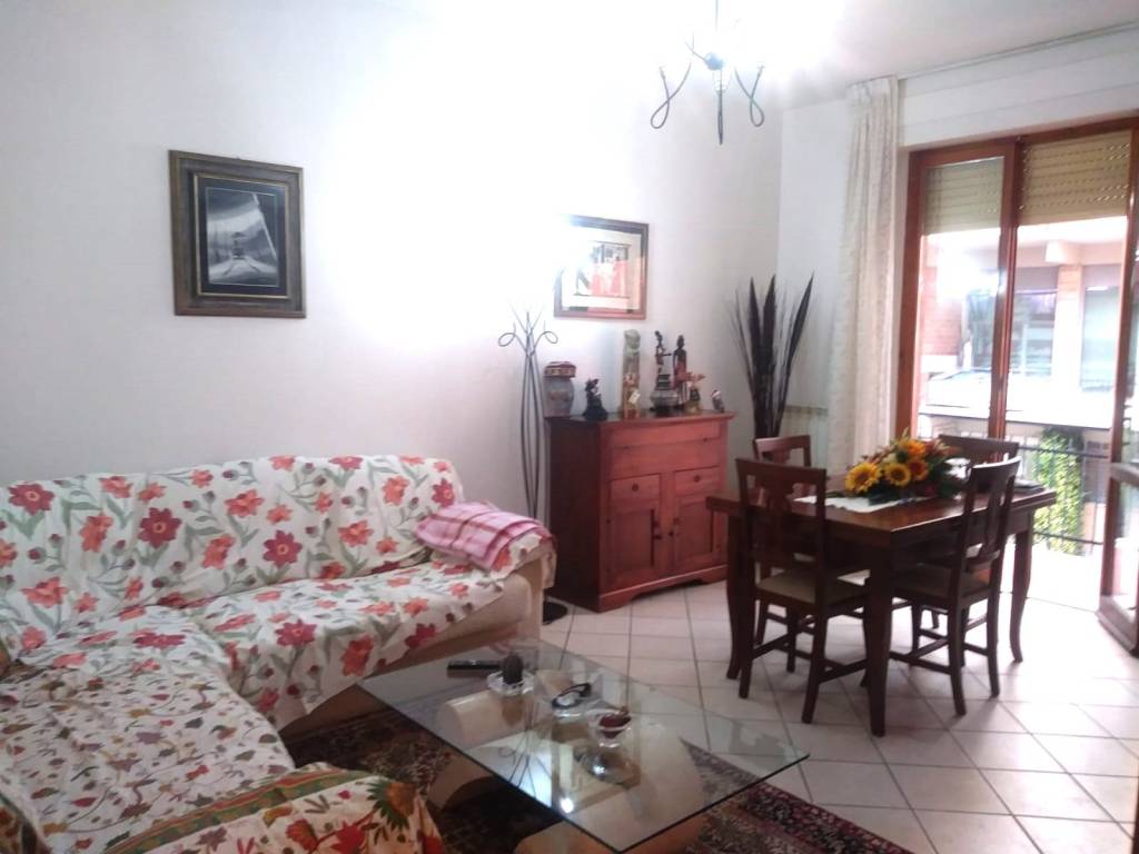 Appartamento a Chianciano terme in Viale della Libertà, 20 - Foto 2