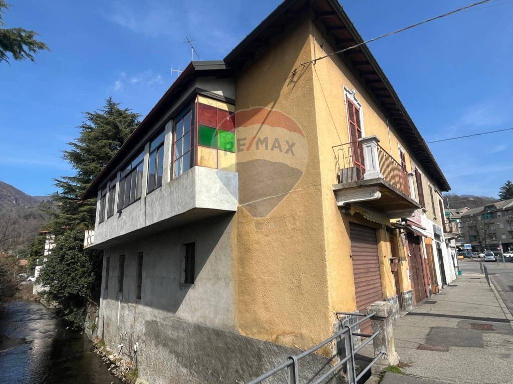 Appartamento a Cittiglio in Via G. Marconi, 14 - Foto 4