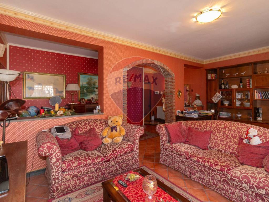 Appartamento a Belpasso in via Enrico Berlinquer, 5 - Foto 4