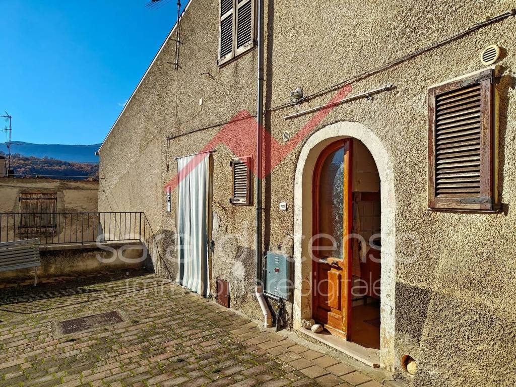 Villa a Molina aterno in Via Colle S.N.C. - Foto 3