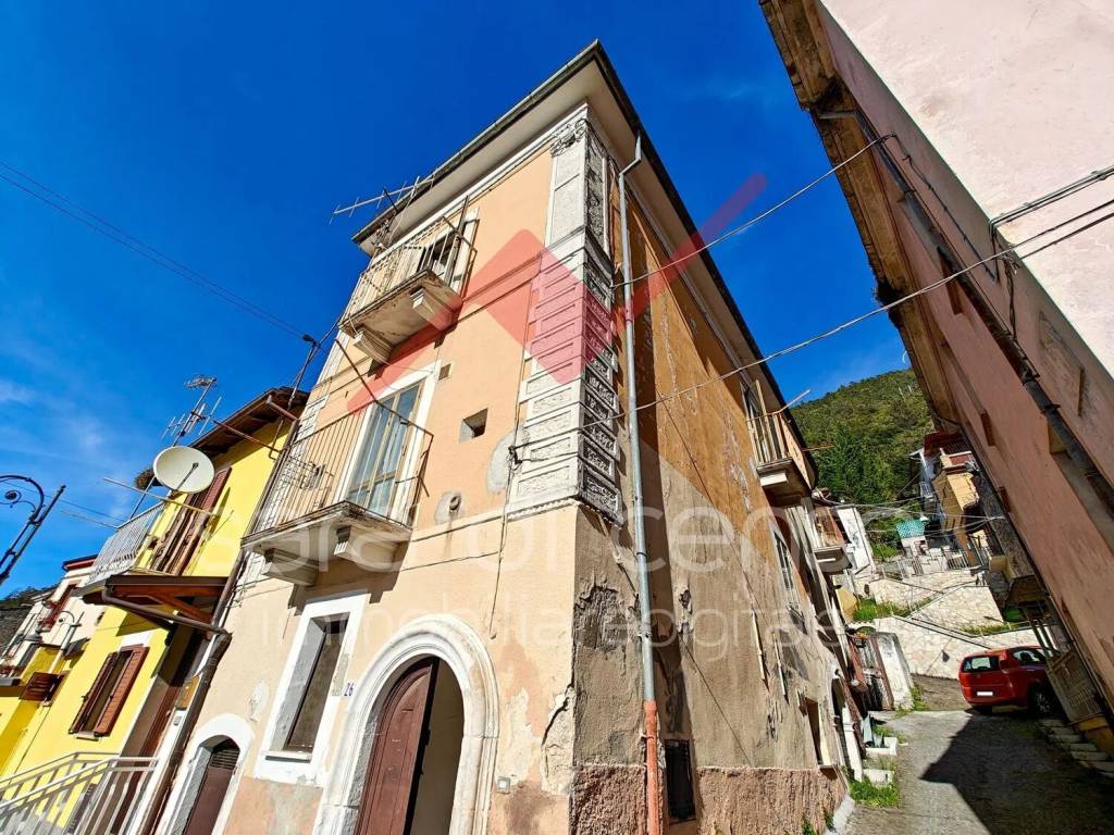 Villa a Introdacqua in Via Concezio Di Rienzo, 26 - Foto 2