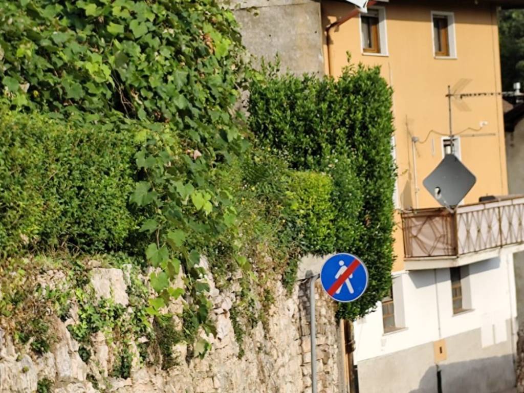 Palazzo / stabile a Trento in Località Vela - Foto 2