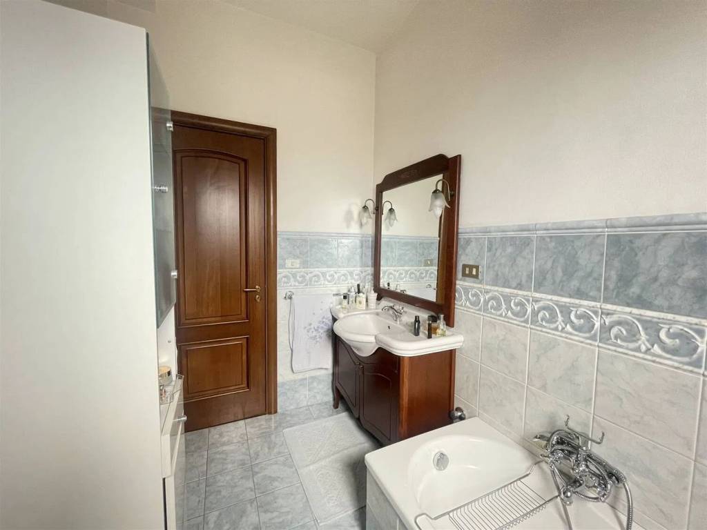 Appartamento a Catania in Via Lo Jacono Francesco - Foto 4