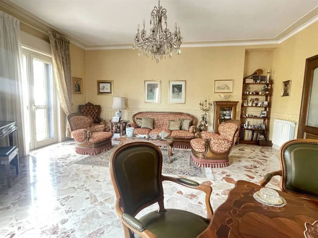 Appartamento a Catania in Via Lo Jacono Francesco - Foto 5