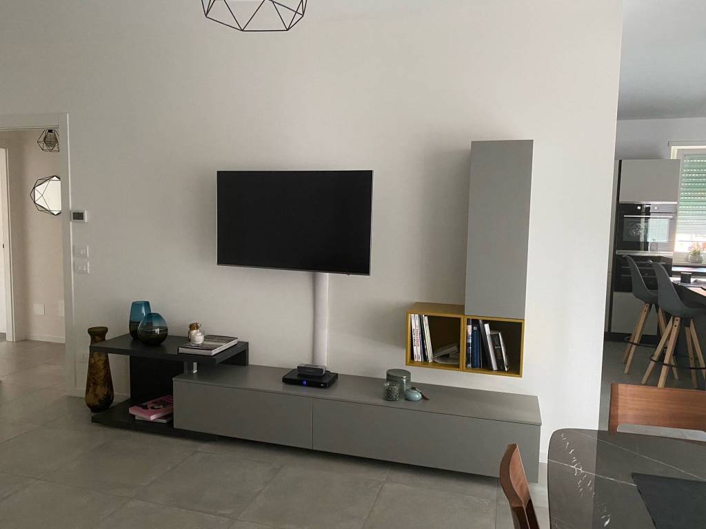 Appartamento a Verona in Via Andrea Doria - Foto 2