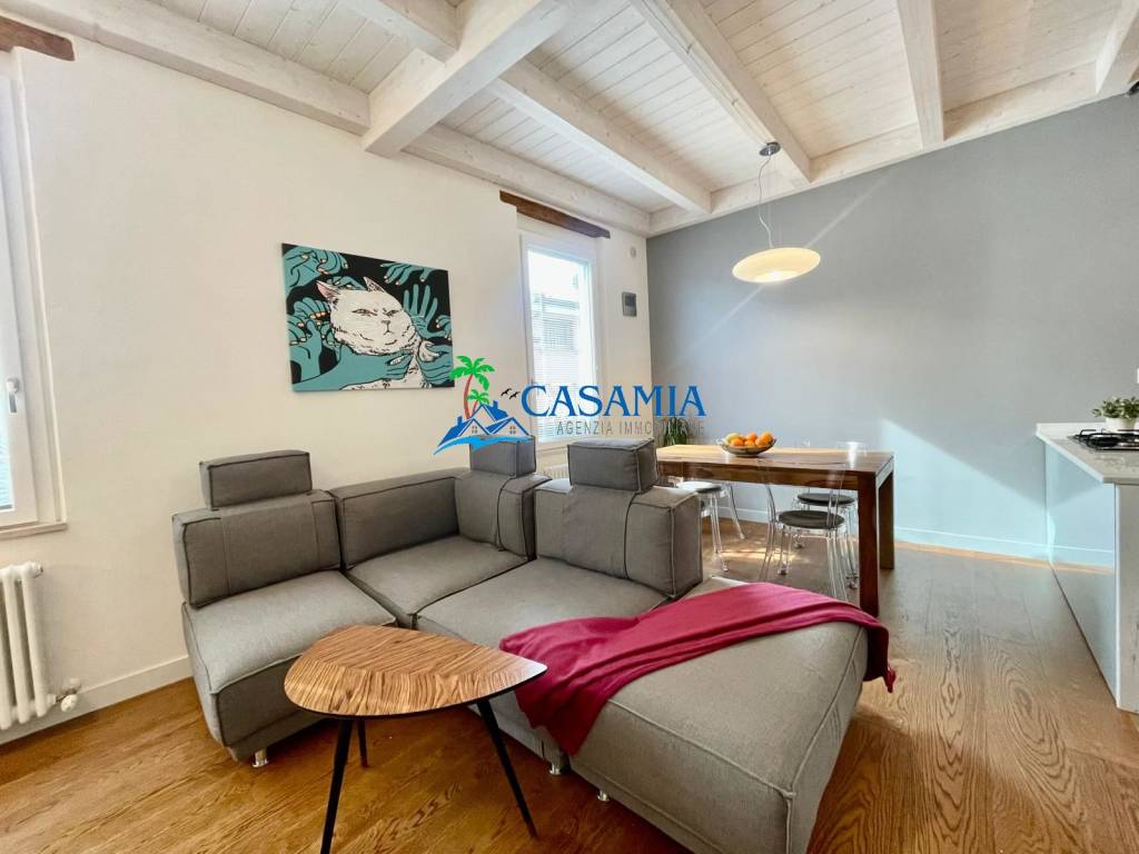 Casa indipendente a San benedetto del tronto in Via Volturno - Foto 2