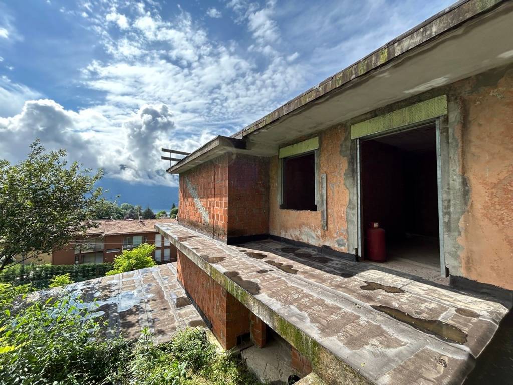 Villa a Ghiffa in Corso Dante Alighieri, 32 - Foto 3