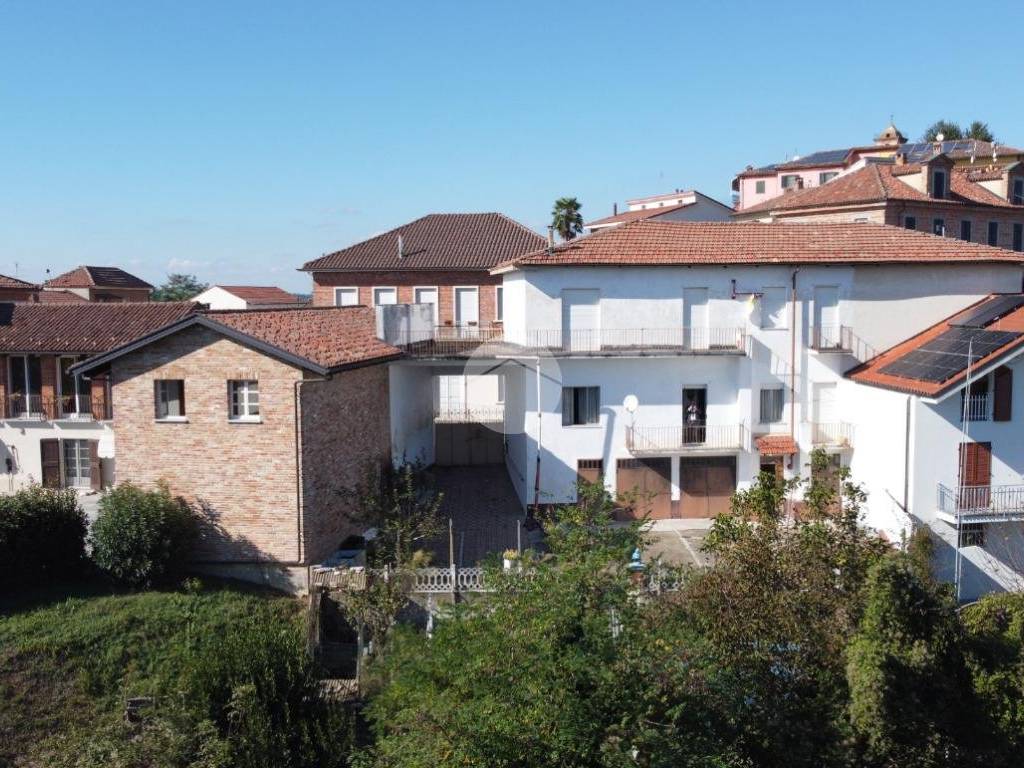 Casa indipendente a Celle enomondo in Via Roma, 19 - Foto 2