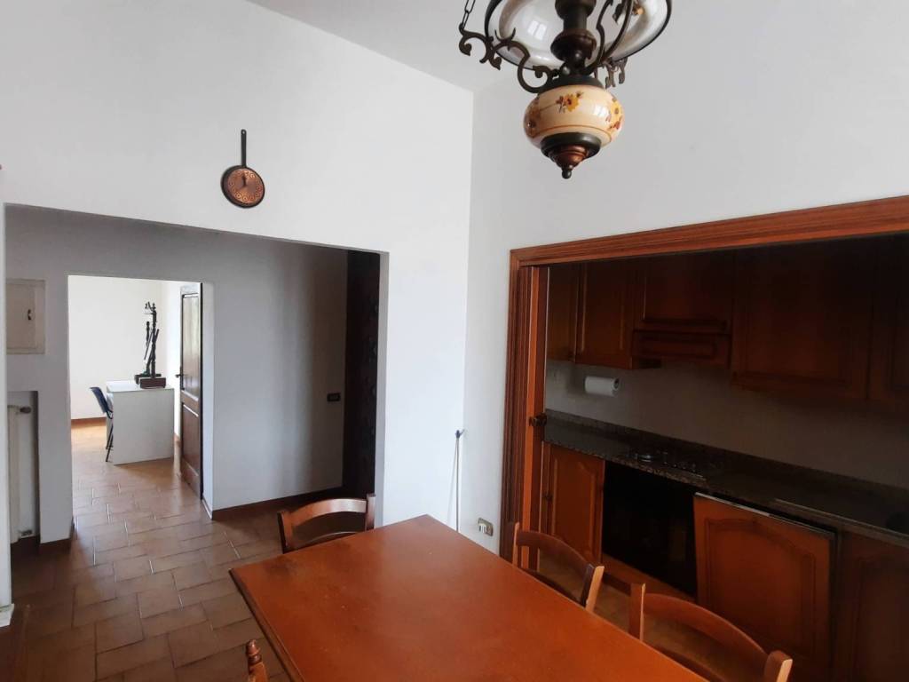 Appartamento a Rapolano terme in Via Provinciale Nord - Foto 4