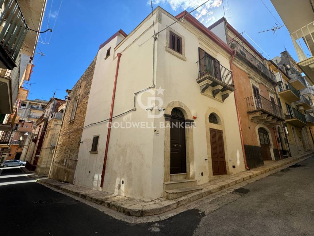 Casa indipendente a Ragusa in via capitano baracca, 8 - Foto 3