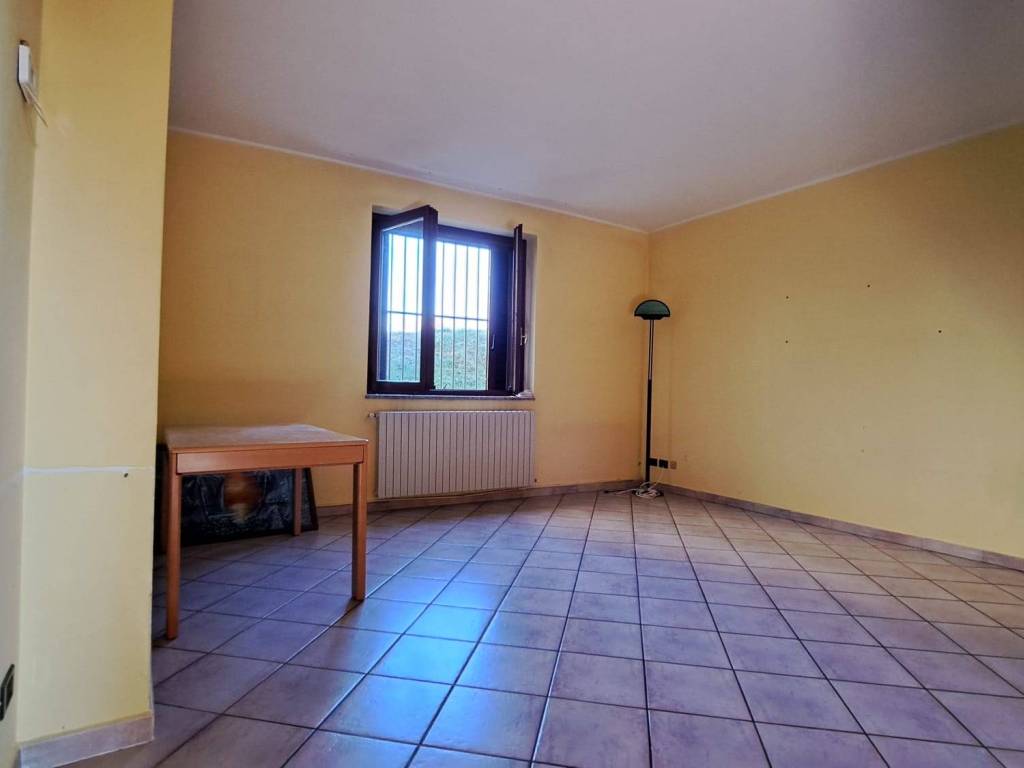 Appartamento a Sumirago in Via G. Pozzi, 35 - Foto 5