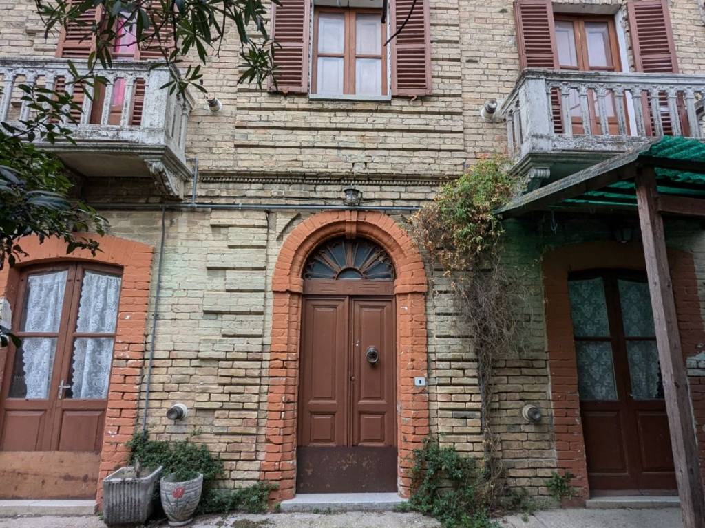 Villa a Cepagatti in Via Roma, 21 - Foto 4