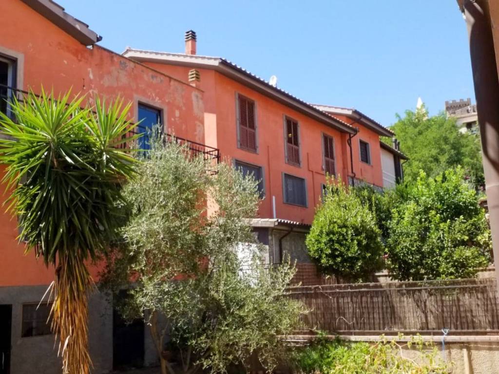 Appartamento a Capalbio in Piazza Ignazio Silone - Foto 2