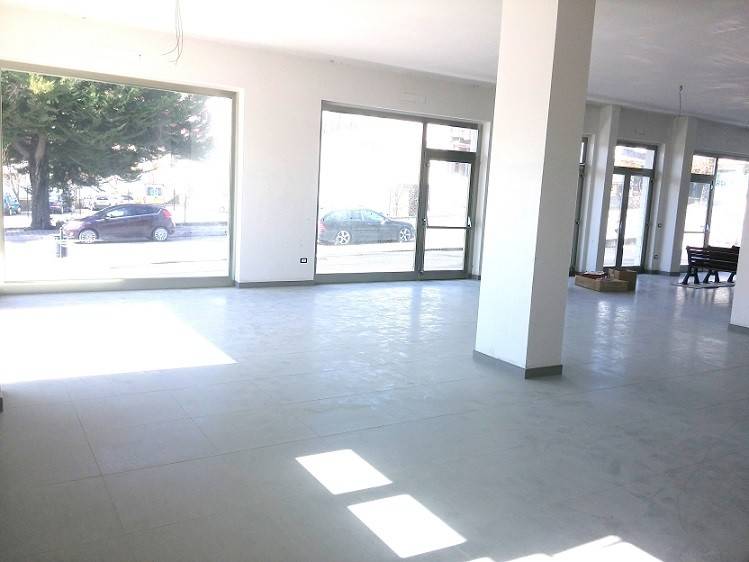 Immobile a Isernia in Viale 3 Marzo 1970 - Foto 2