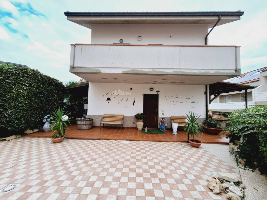 Villa a Ascoli piceno in poggio di bretta - Foto 2