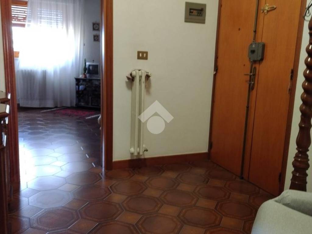 Appartamento a Bisceglie in Via E. Berlinguer, 14 - Foto 2