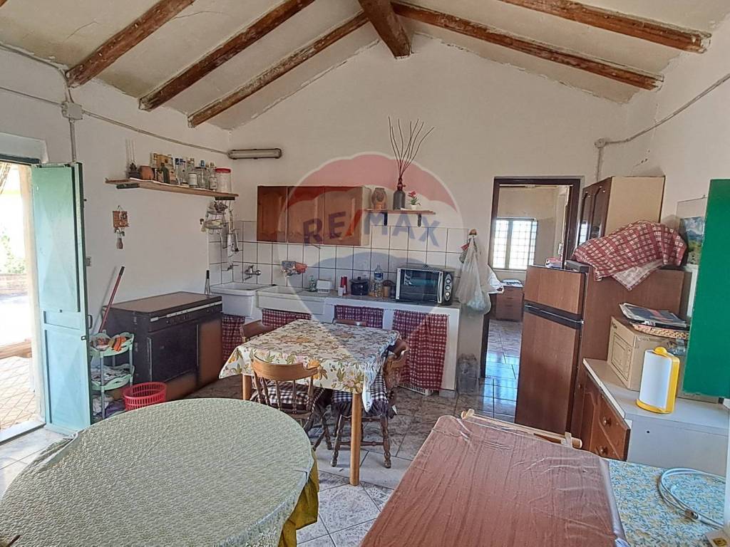 Casa indipendente a Centuripe in Strada Provinciale 24 Bis - Foto 2