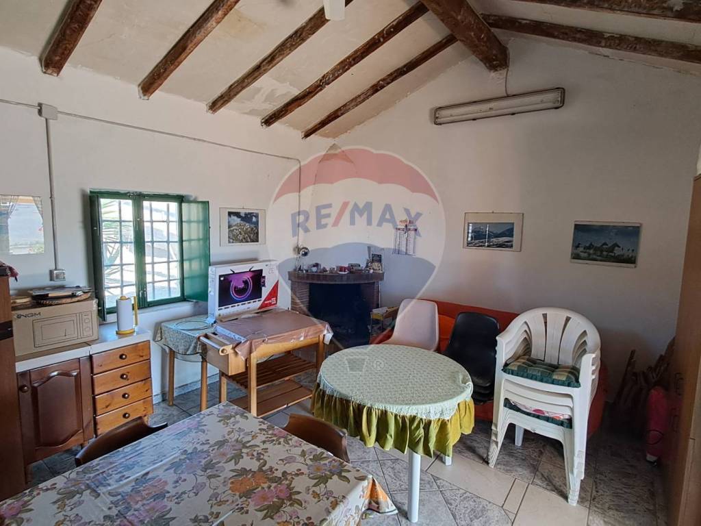 Casa indipendente a Centuripe in Strada Provinciale 24 Bis - Foto 3