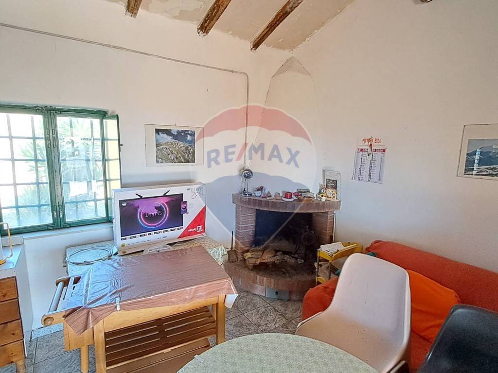 Casa indipendente a Centuripe in Strada Provinciale 24 Bis - Foto 5