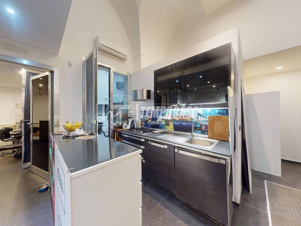 Appartamento a Lecce in Via G. Antonio Orsini del Balzo 42 - Foto 4