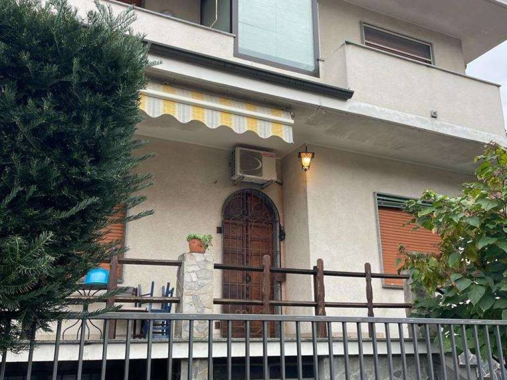 Villa a Novara in Strada Vicinale Formaggio, 20 - Foto 2