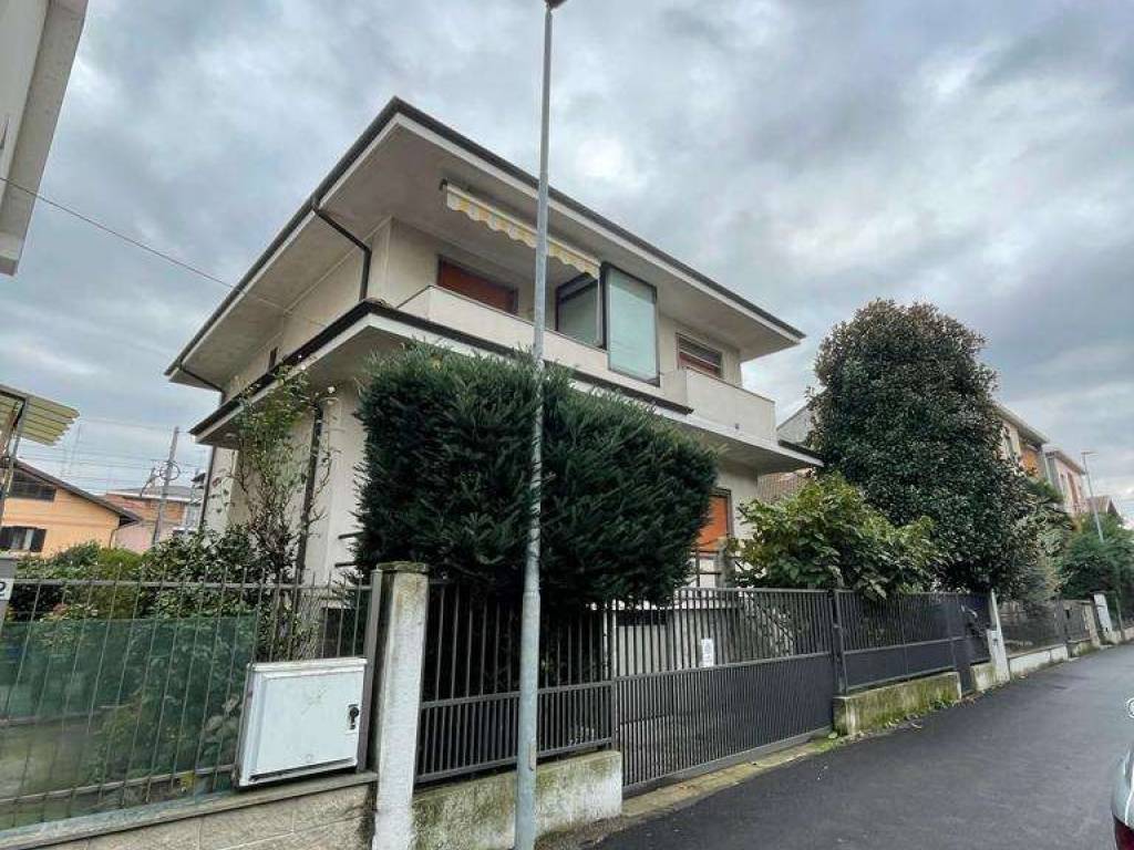 Villa a Novara in Strada Vicinale Formaggio, 20 - Foto 3