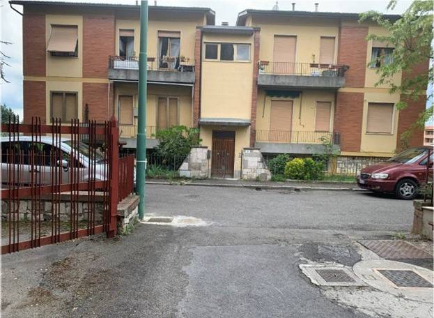 Box / garage a Siena in Via Alessandro Franchi, 1 - Foto 2