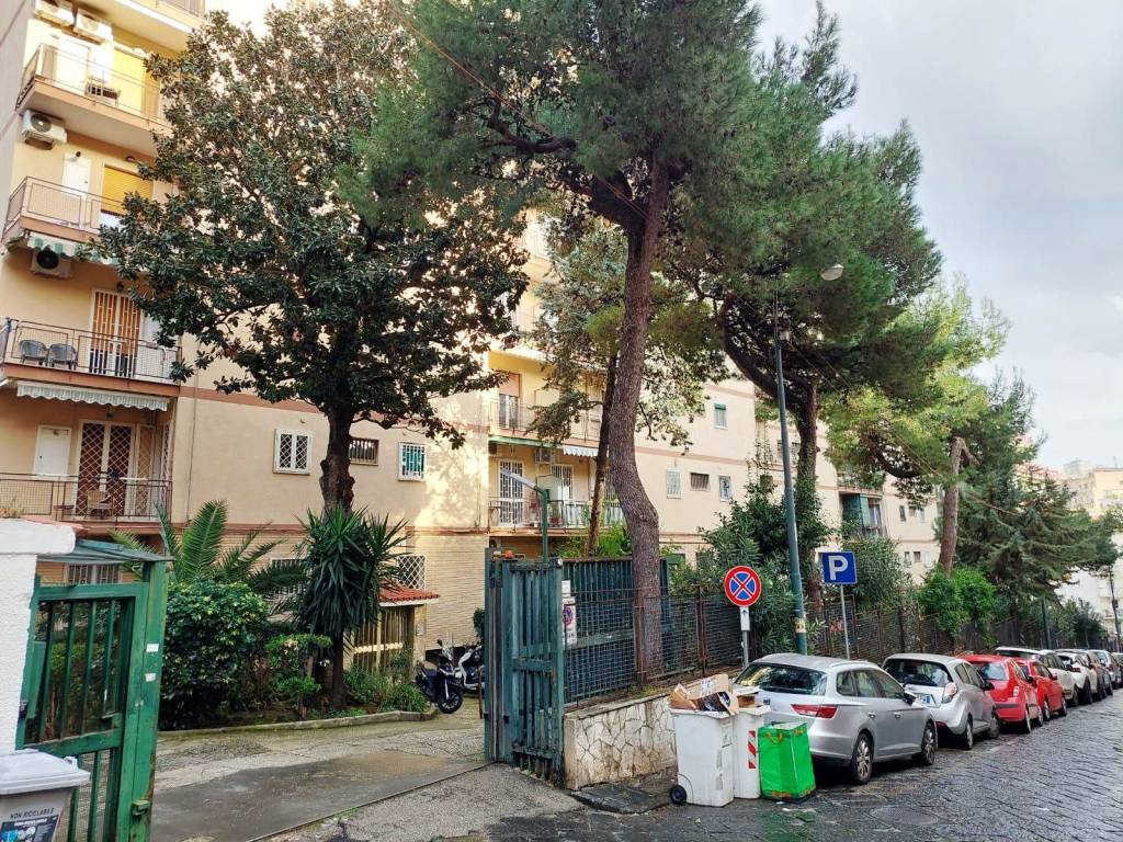 Appartamento a Napoli in Via Confalone, 40 - Foto 1