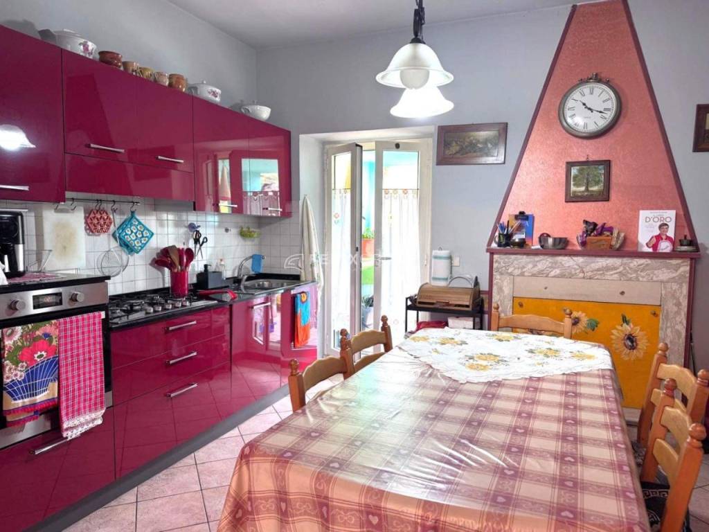 Casa indipendente a San benedetto del tronto in Via Madonna della Pietà, 53 - Foto 2