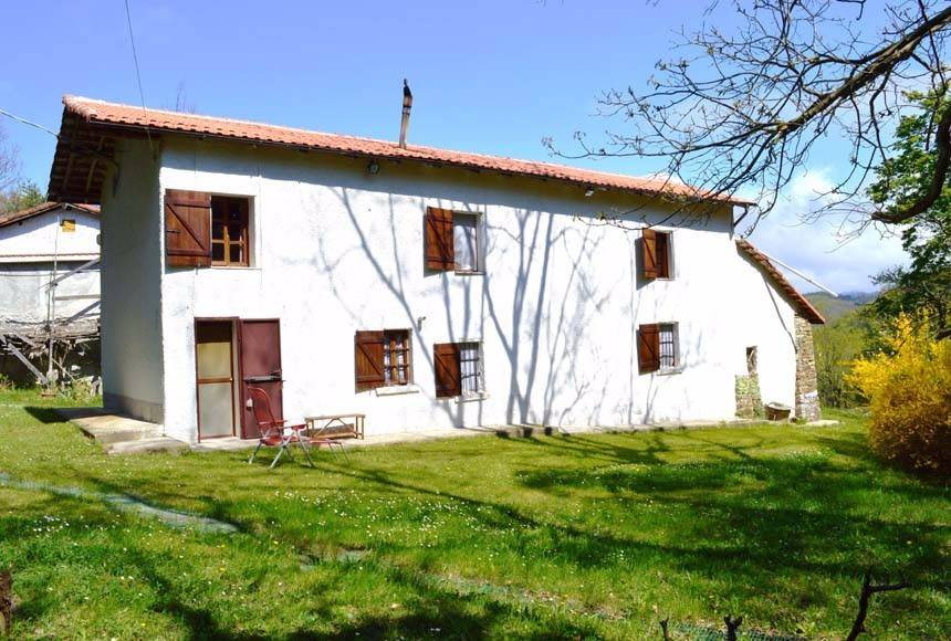 Rustico / casale a Dego in Località Governatori, 9 - Foto 2