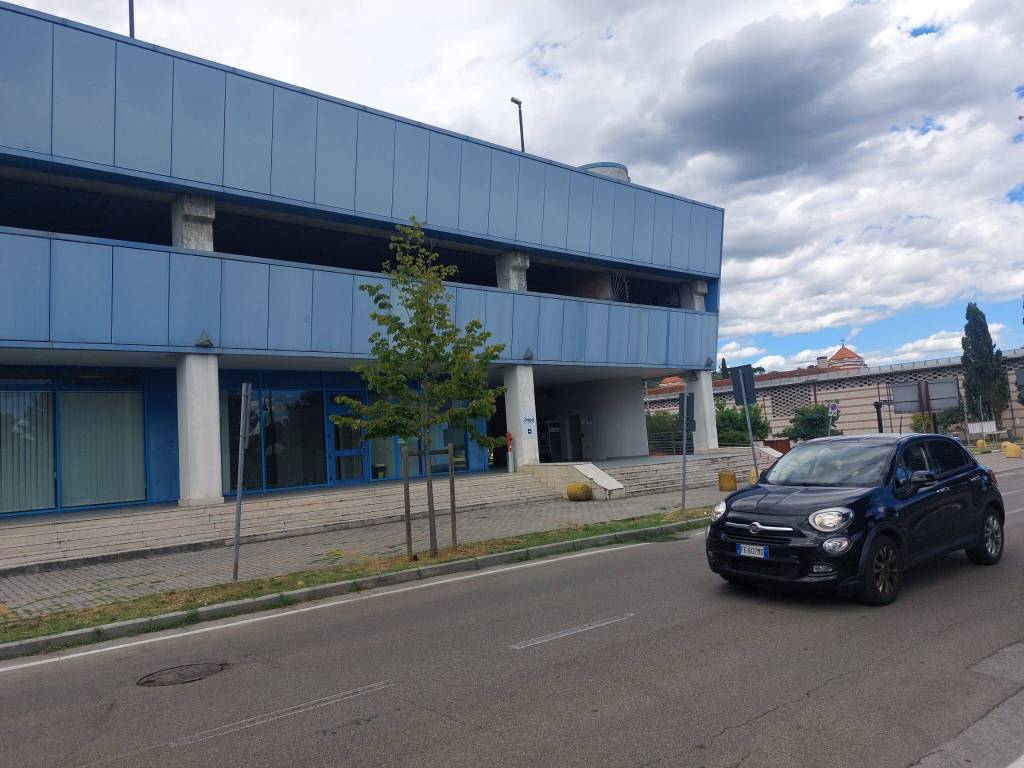 Immobile a Montecatini-terme in Via Foscolo Ugo 40 - Foto 2