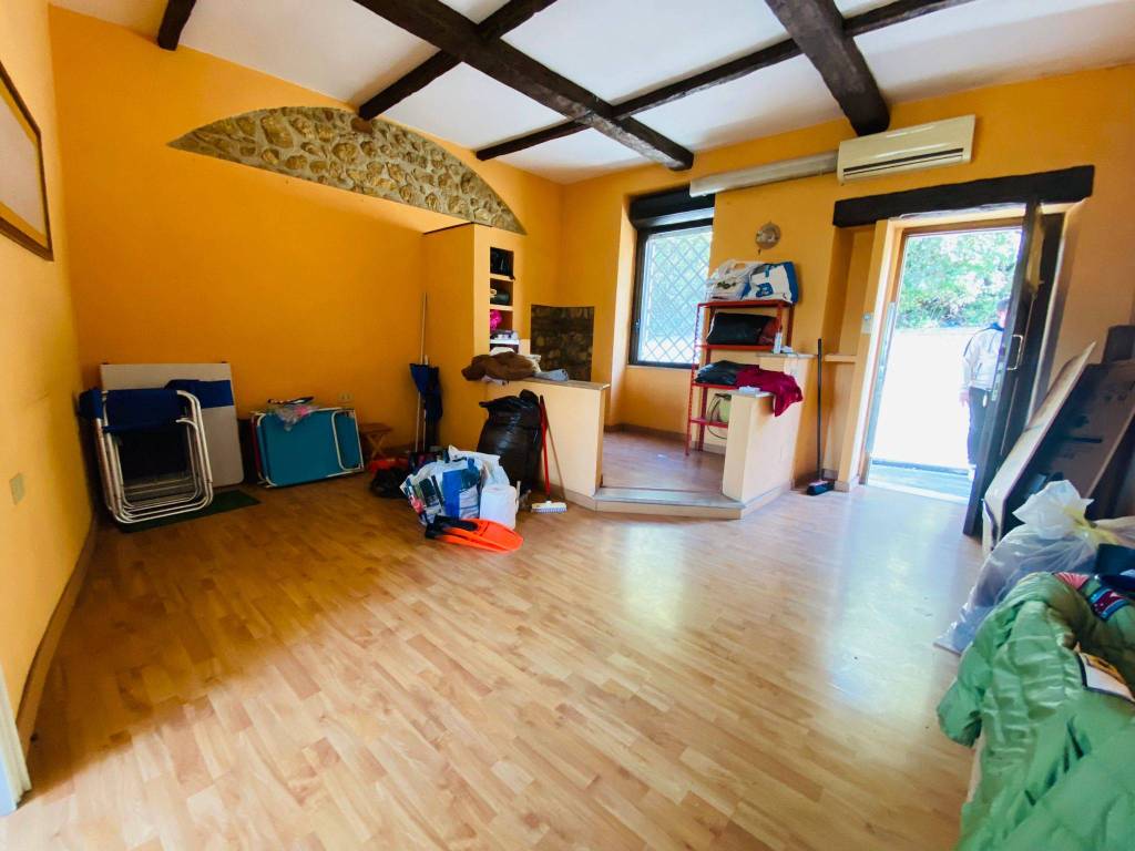 Appartamento a Poggio moiano in Via Roma - Foto 5